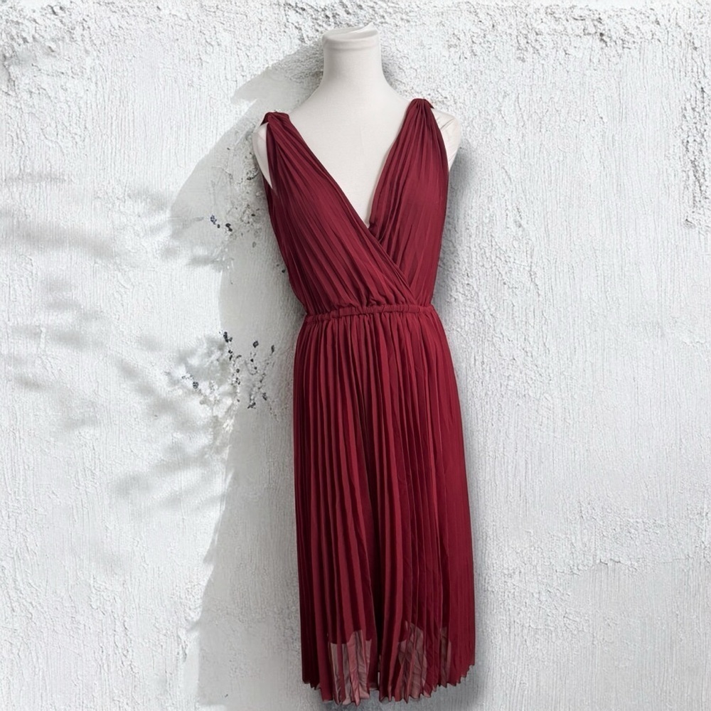 Wilfred Wine Red Pleated Midi Dress – Deep V Neckline, Grecian Style xxs/s